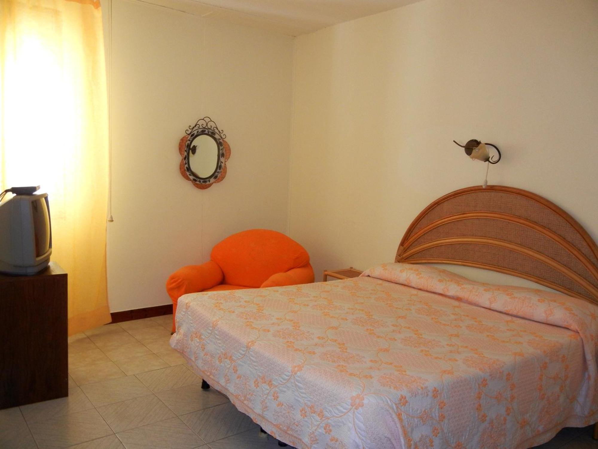 B&B La Pineta Reggio Calabria Exterior photo